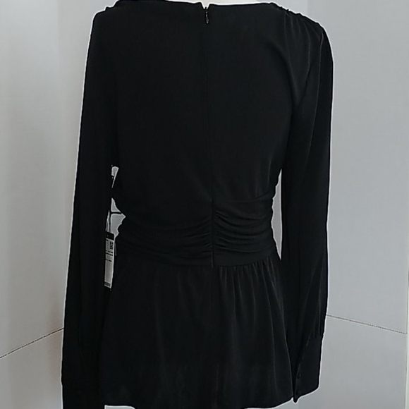 WORTH New York, Black Jersey Kylie V Neck Blouse Sz 8 - Picture 5 of 15